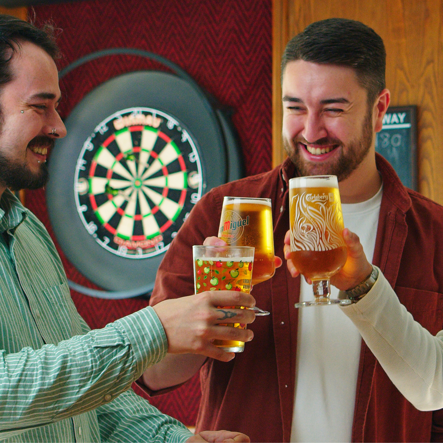 Raise a glass This Father's Day at The Astley Cross Inn in Stourport on Severn!